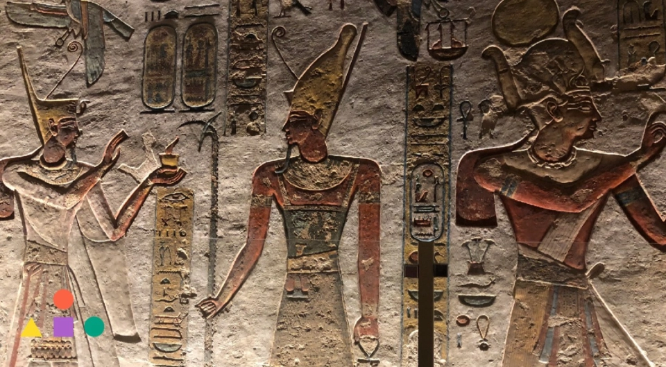 foto de mural egipcio en el valle de los reyes